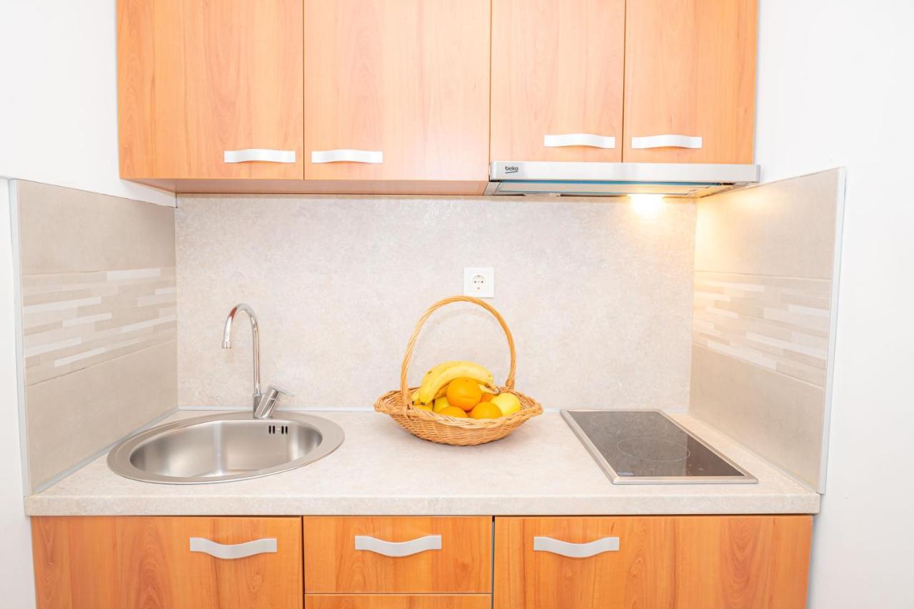 Guest House S-Lux Petrovac Zewnętrze zdjęcie