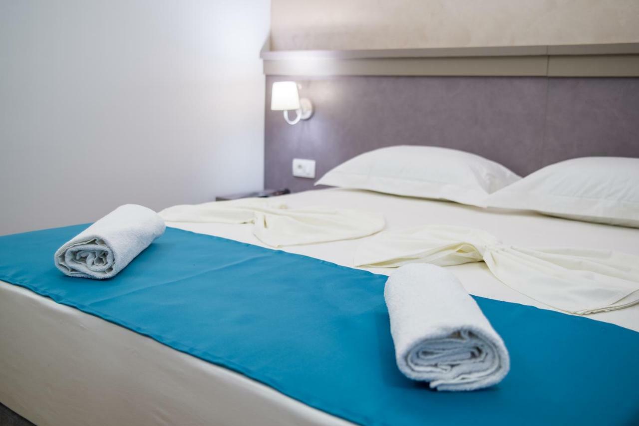 Guest House S-Lux Petrovac Zewnętrze zdjęcie